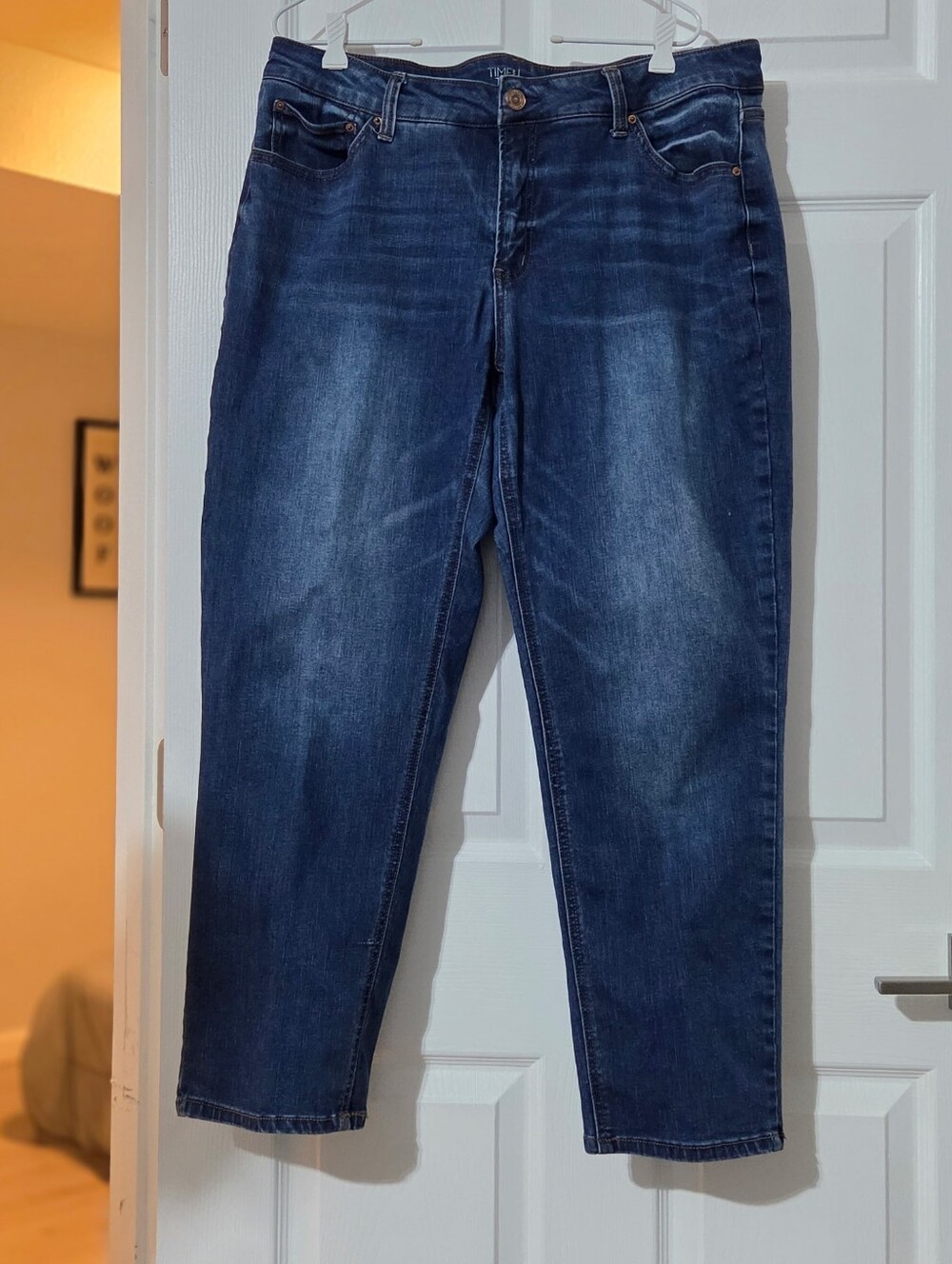 Time & Tru Dark Blue Women’s Jeans -Sz 16 Stretchable Classic Straight Leg